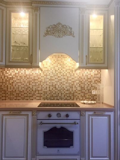 4-к. квартира, 83 м², 6/10 эт.