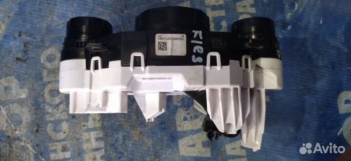 Блок климата Ford Fiesta 6 купе spja 2010