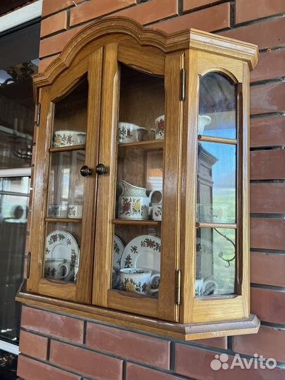 Настенный шкафчик. Голландия, прошлый век