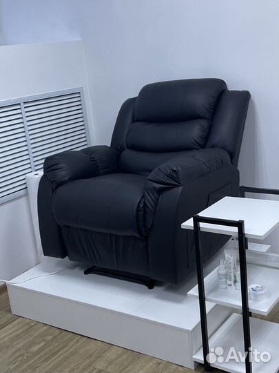 Маникюр/педикюр