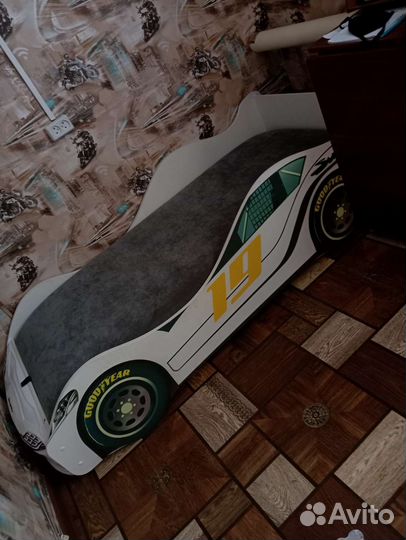 Кровать детская