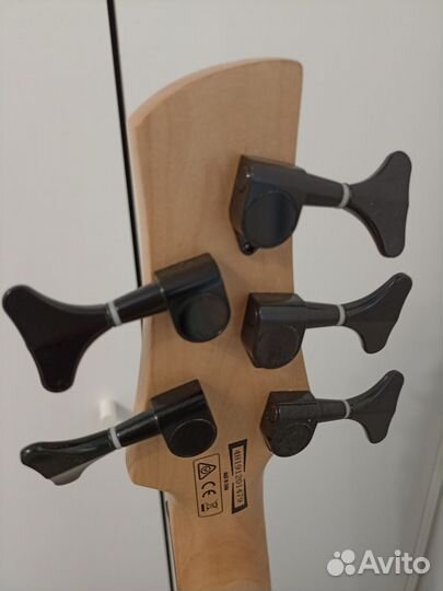 Бас гитара ibanez GSR205B-WNF