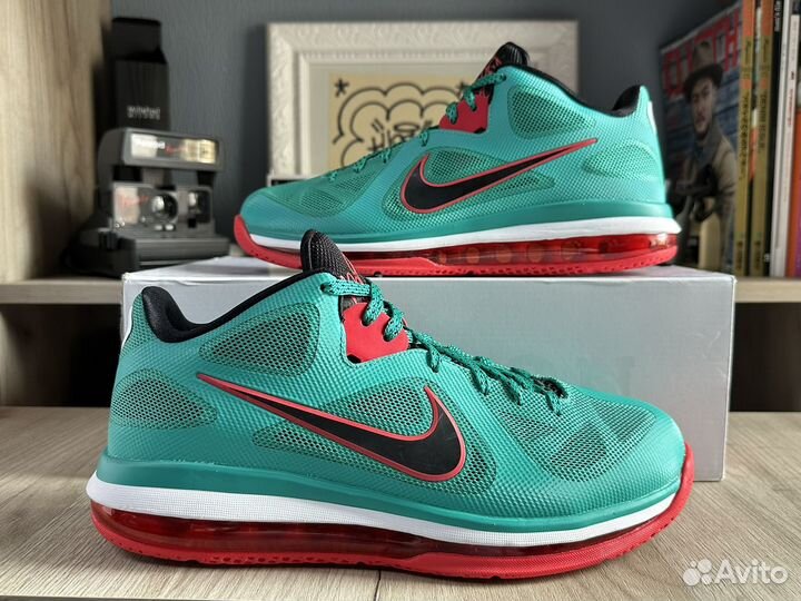 Кроссовки Nike LeBron 9 Low Reverse Liverpool 10us