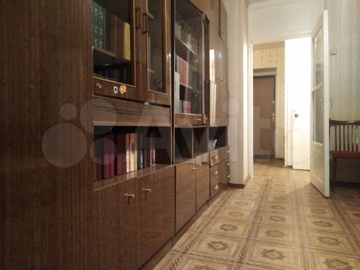 2-к. квартира, 39 м², 1/5 эт.