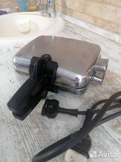 Вафельница СССР электрическая