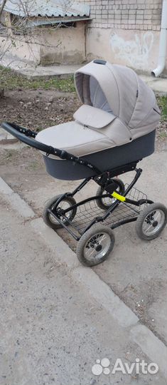 Коляска классика