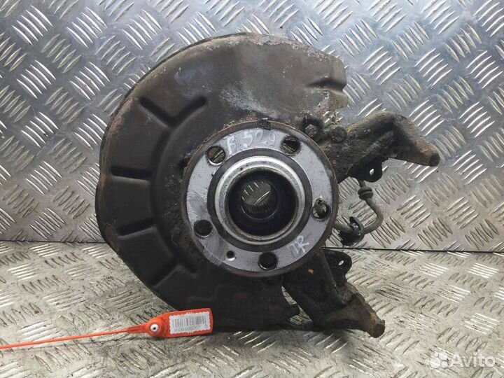 Ступица передняя правая Skoda Fabia ASY