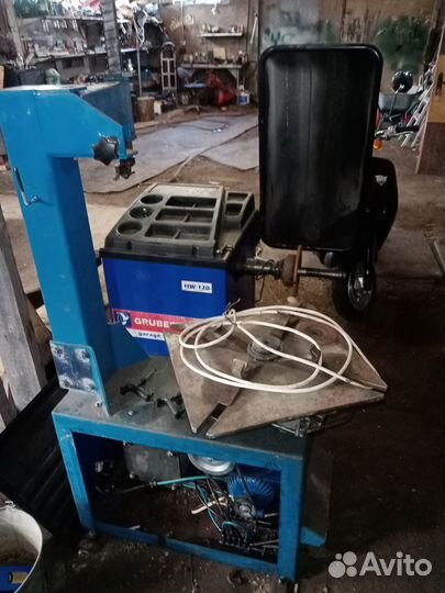 Станок для шиномонтажа