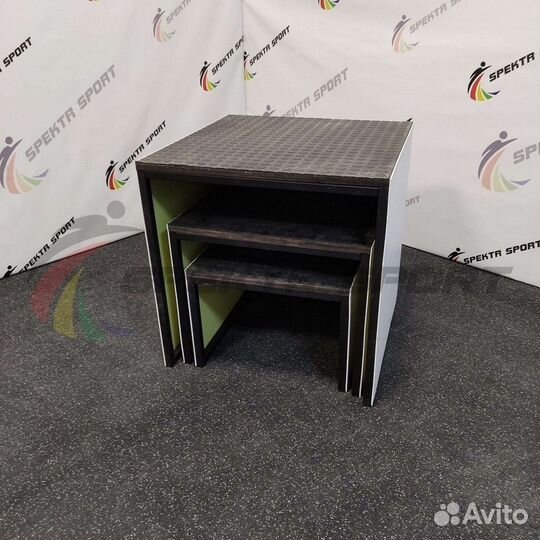 Пьедестал для награждения Матрешка, переносной, разборный (облицовка пластик) 1 чел/ступень Pioner A