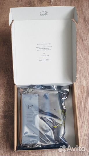 Набор для бритья Harry's станок 5 кассет гель