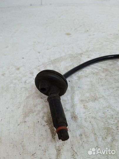 Датчик ABS передний