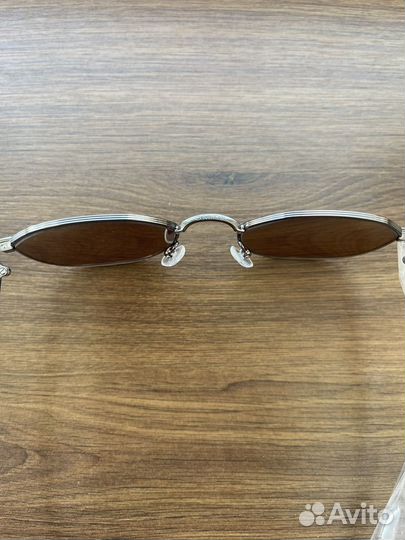 Солнцезащитные очки calvin klein