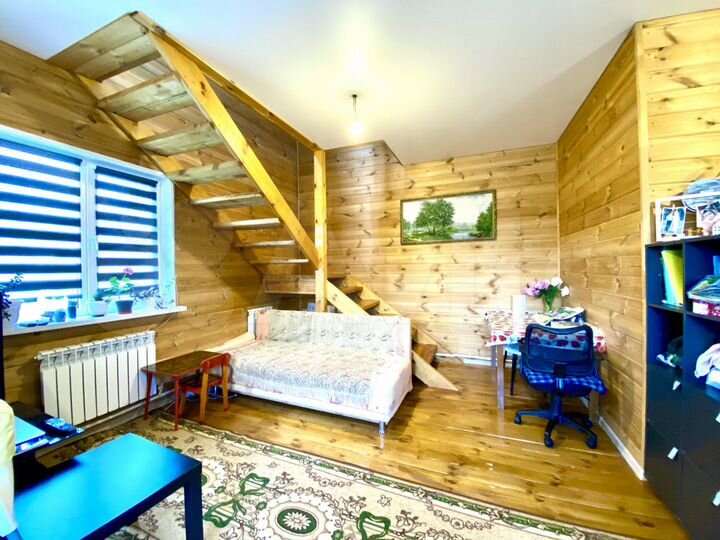 Дом 61 м² на участке 4,5 сот.