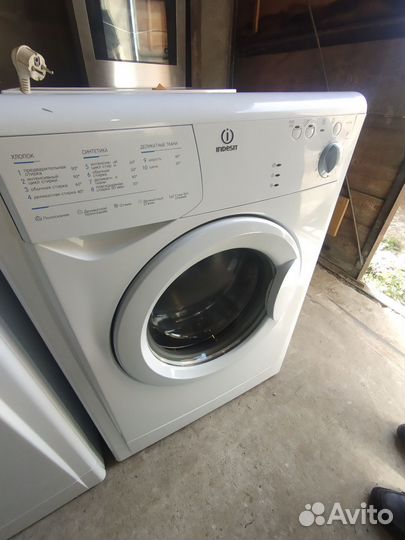 Стиральная машина Indesit 5 kg
