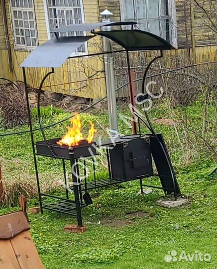 Мангал с крышей