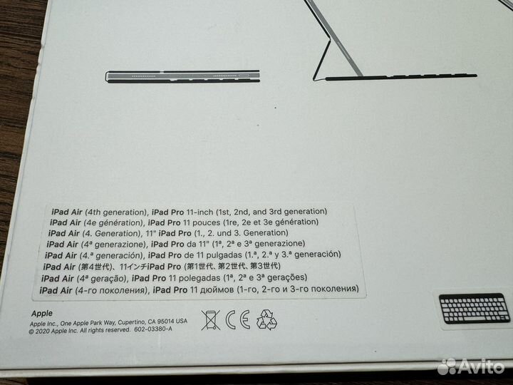 Apple SMART keyboard folio iPad 11 клавиатура