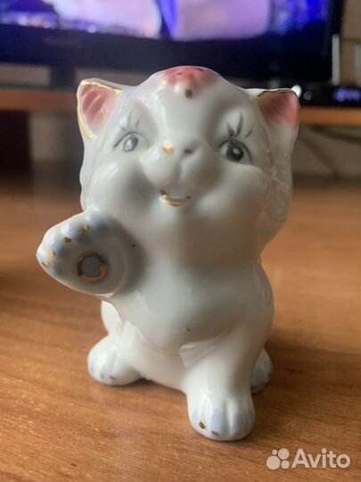 Кот фигурки