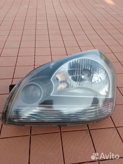 Фара на hyundai tucson