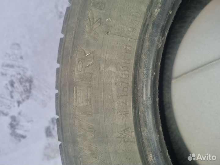 Kumho Ice Power KW21 215/60 R16