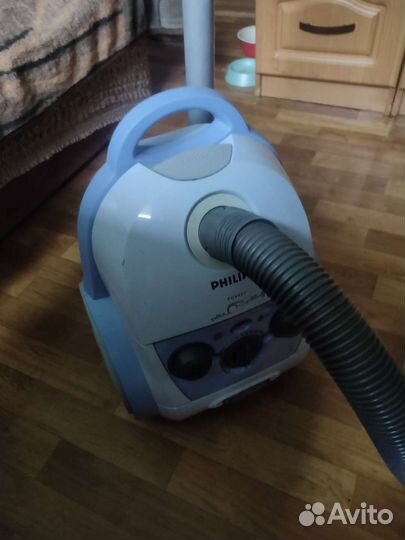 Пылесос Philips