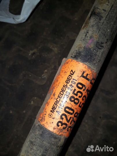 Привод передний правый w164 amg задний левый