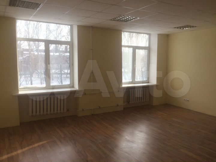 Торговая площадь, 13712 м²