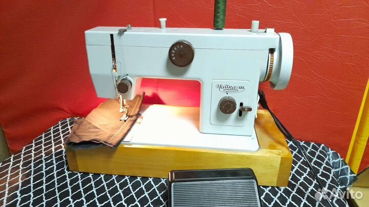 Швейная машина Чайка 134