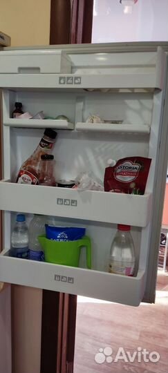 Холодильник Stinol 123 L