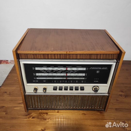 Радиола рекорд 310