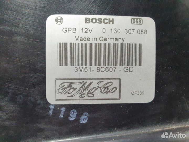 Вентилятор радиатора двигателя Volvo V50 MW67 B 52