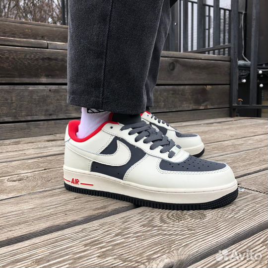 Кроссовки Nike Air Force 1