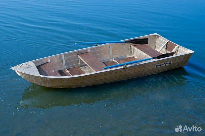 Лодка из алюминия Вятка Профи 32