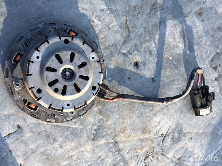 Моторчик охлаждения радиатора BMW F01 F02