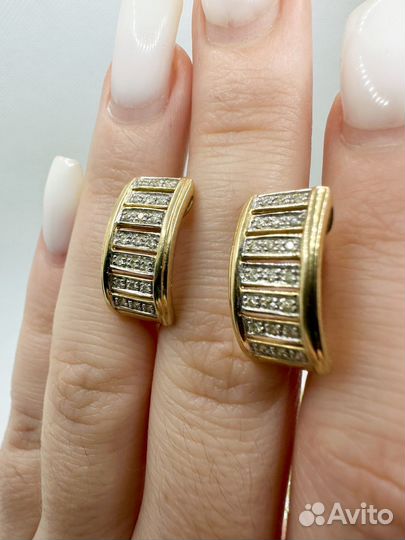 Золотые серьги с бриллиантами 585 пробы