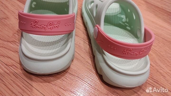 Кроксы для девочки 25