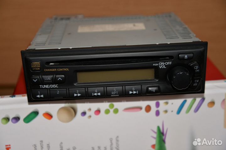 CD проигрыватель автомобильный