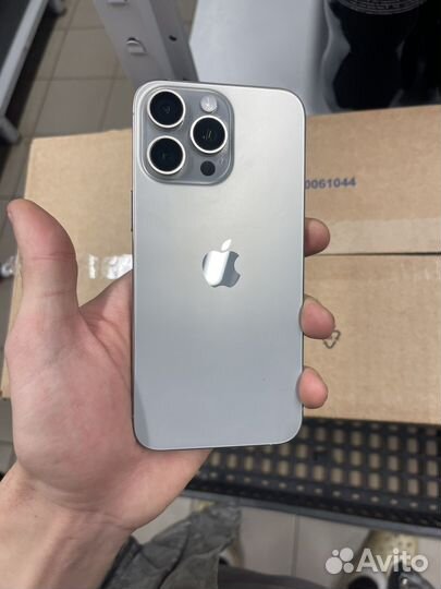 iPhone 15 Pro Max, 256 ГБ
