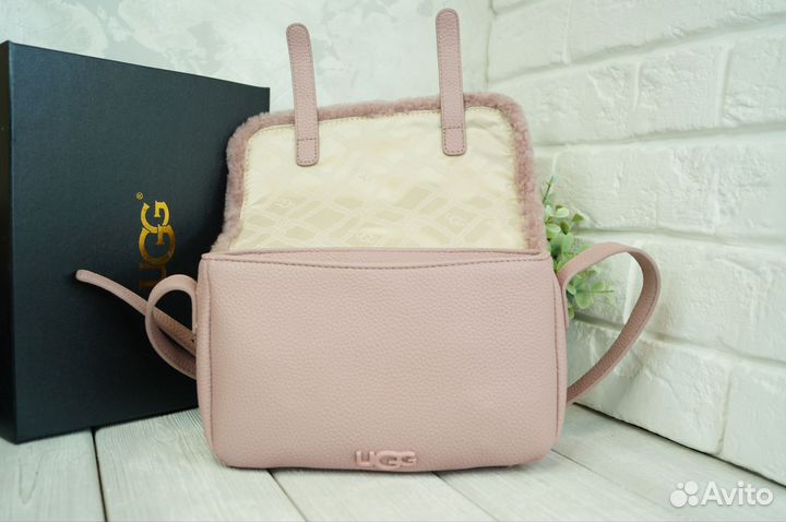 Сумка новая через плечо UGG Bia mini лиловая