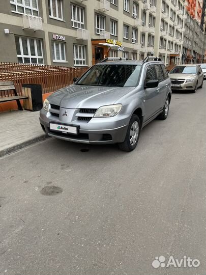 Mitsubishi Outlander 2.0 МТ, 2008, 180 000 км