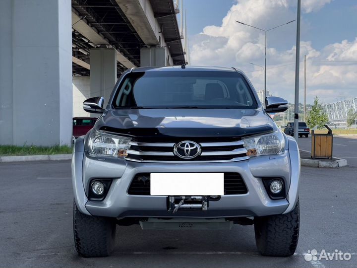 Toyota Hilux 2.8 AT, 2015, 156 000 км