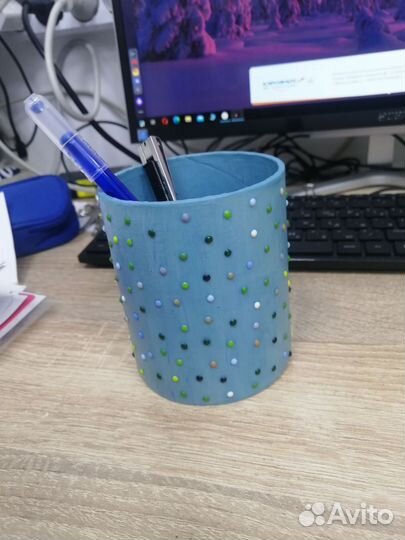 Стакан для ручек и карандашей