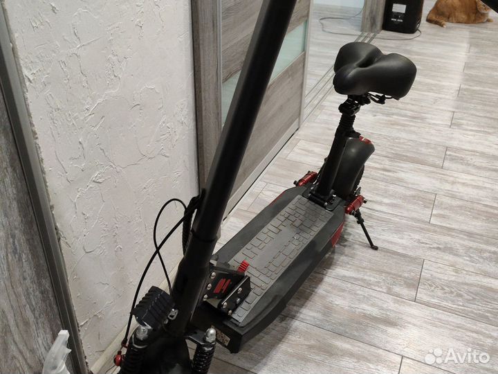 Самокат взрослый электрический бу