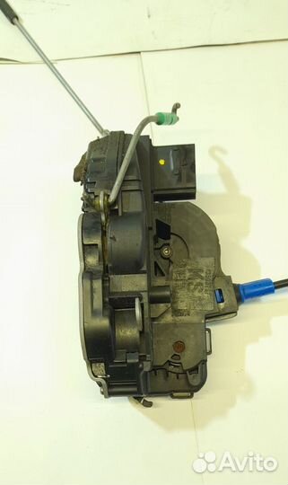 Замок передней,задней двери Opel Astra J