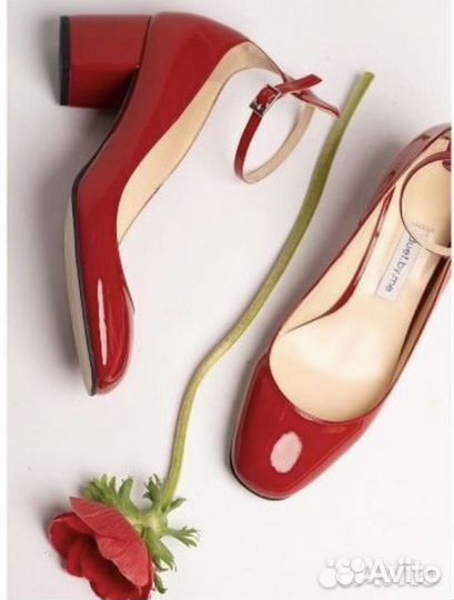 Туфли красные лаковые 39