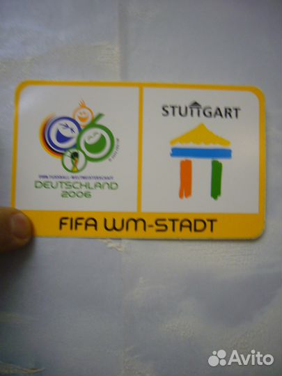 Наклейки футбольные,открытки,значки