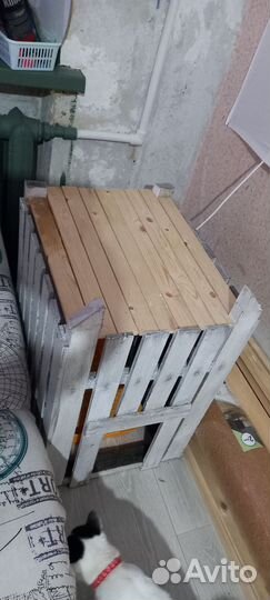 Лоток домик для кошек с лежанкой