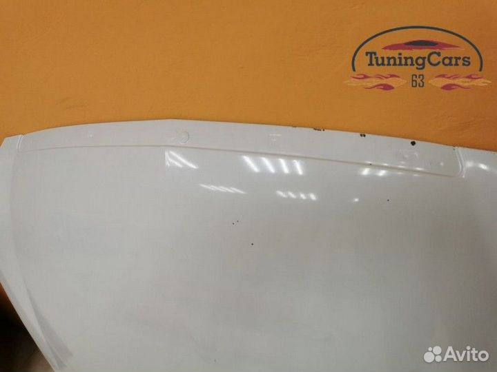 Капот пластиковый 