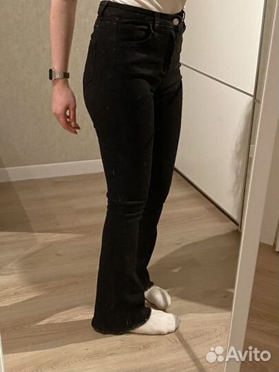 Джинсы клеш женские