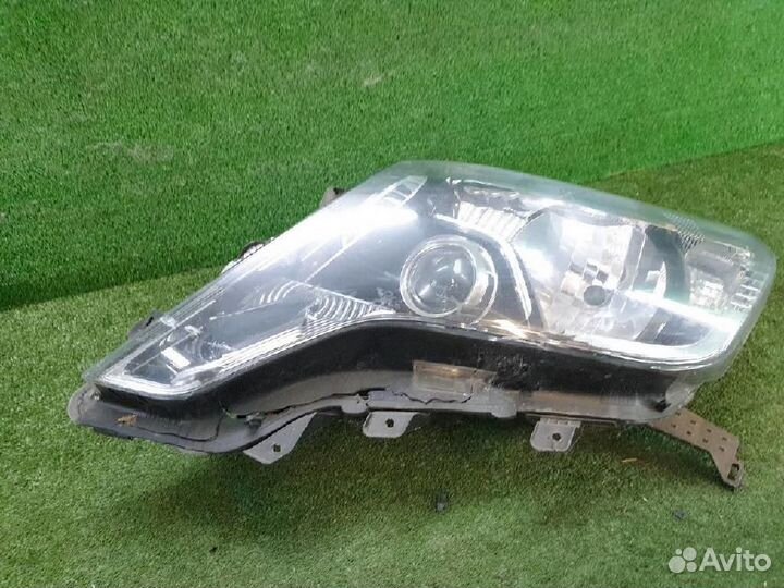 Фара левая Toyota Land Cruiser Prado