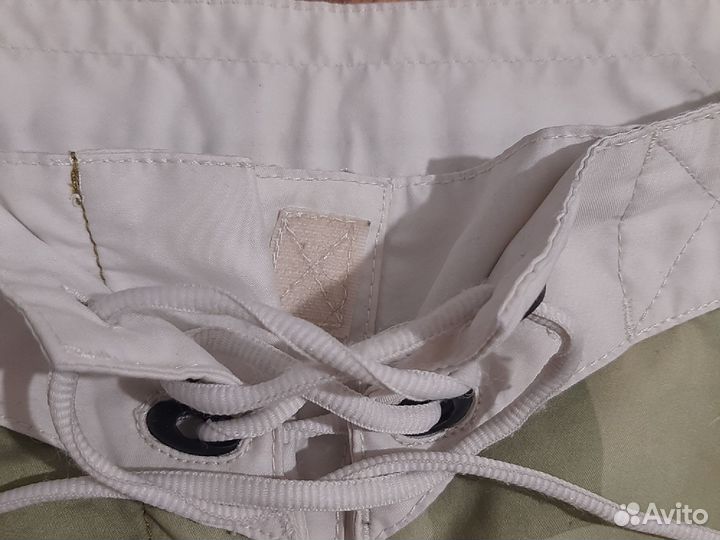 Купальные шорты женские Helly Hansen размер 48